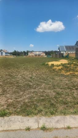 500 m² Land