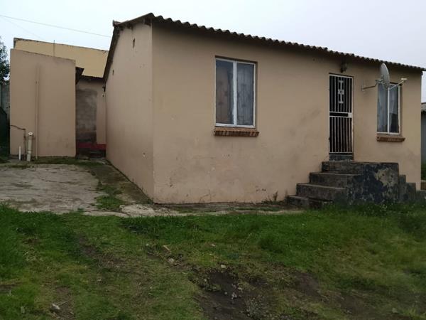 2 Bedroom House