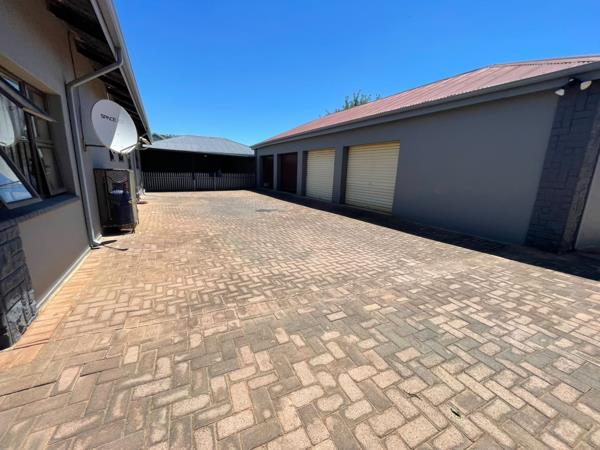 7 Bedroom House