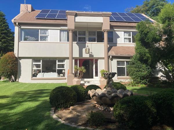 5 Bedroom House