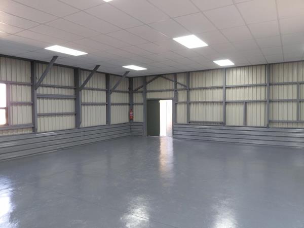 379 m² Industrial space