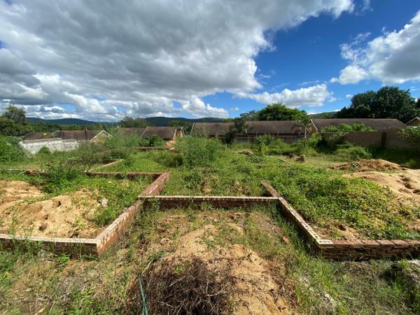 812 m² Land