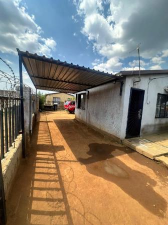 2 Bedroom House
