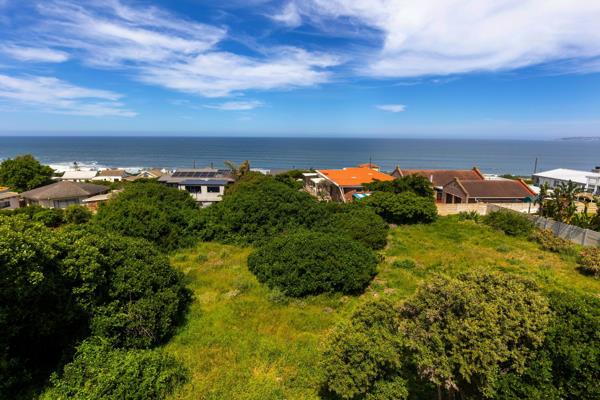 744 m² Land