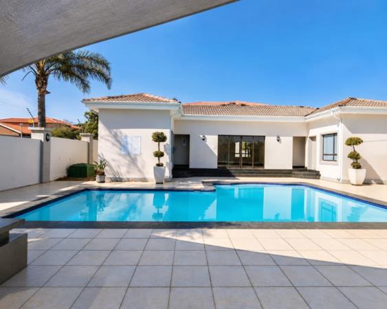 2 Bedroom House