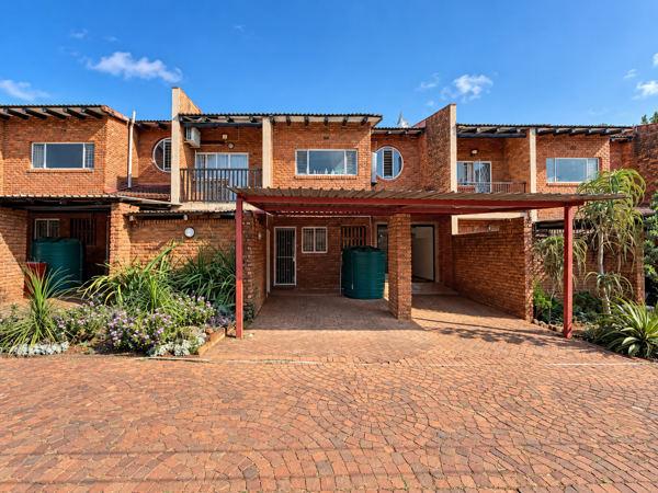 3 Bedroom Townhouse