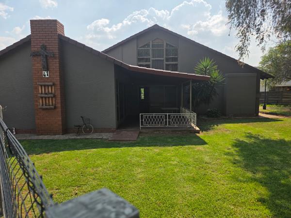 4 Bedroom House