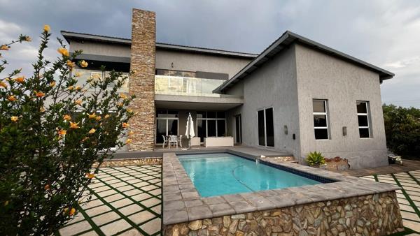5 Bedroom House