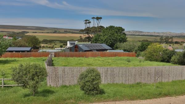 874 m² Land