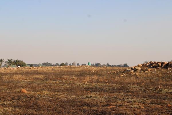 8.6 ha Land