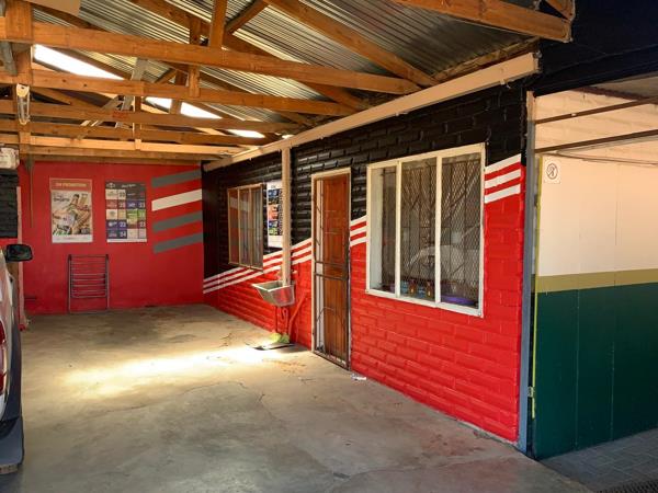 2 Bedroom House