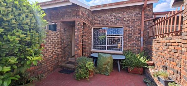 2 Bedroom Townhouse