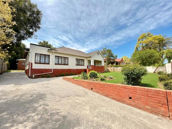 7 Bedroom House