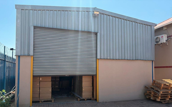 320 m² Commercial space
