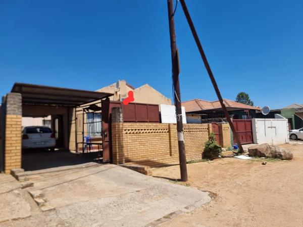 5 Bedroom House