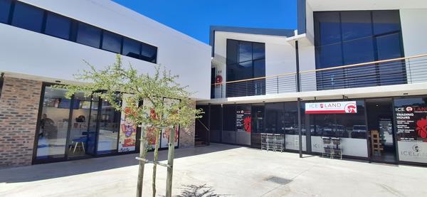 58.6 m² Office Space