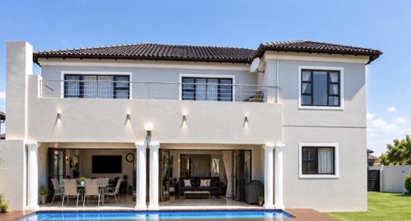 5 Bedroom House