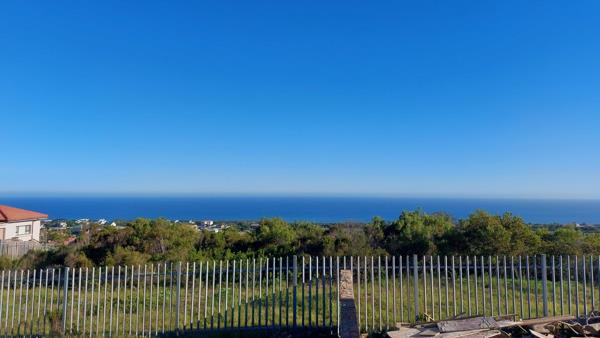 834 m² Land