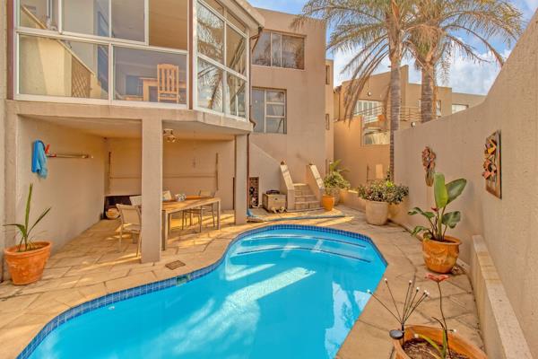 4 Bedroom Townhouse