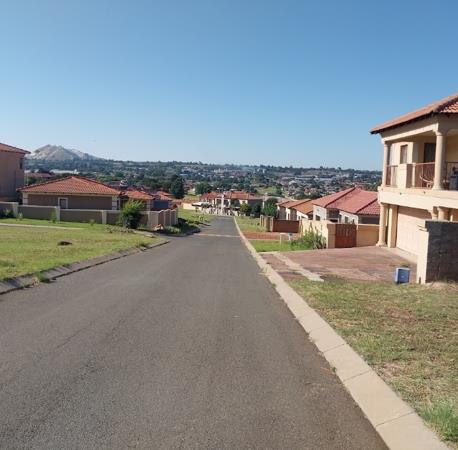 295 m² Land