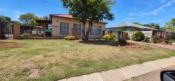 2 Bedroom House