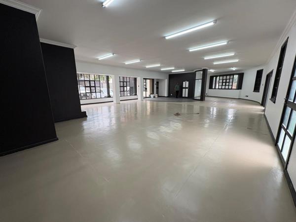 220 m² Office Space