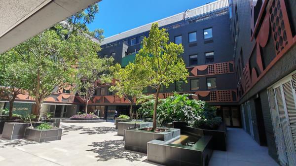 380 m² Office Space
