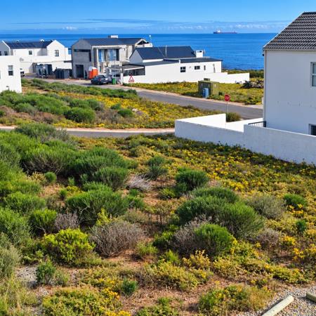 299 m² Land