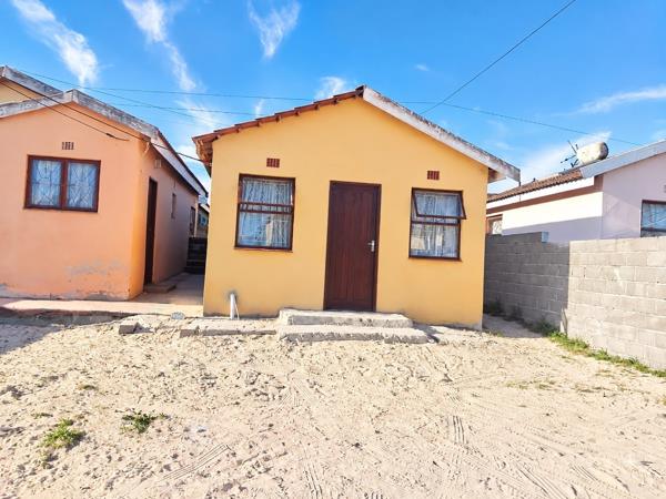 2 Bedroom House