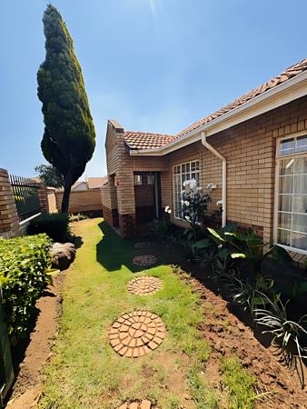 3 Bedroom Simplex