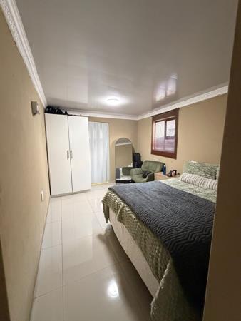0.5 Bedroom House