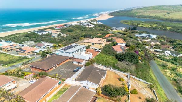 1 012 m² Land