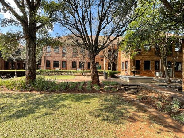 143 m² Commercial space