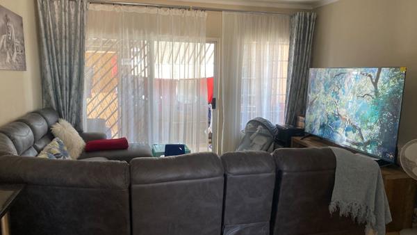 2 Bedroom Flat