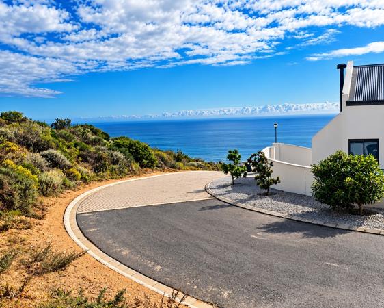 432 m² Land