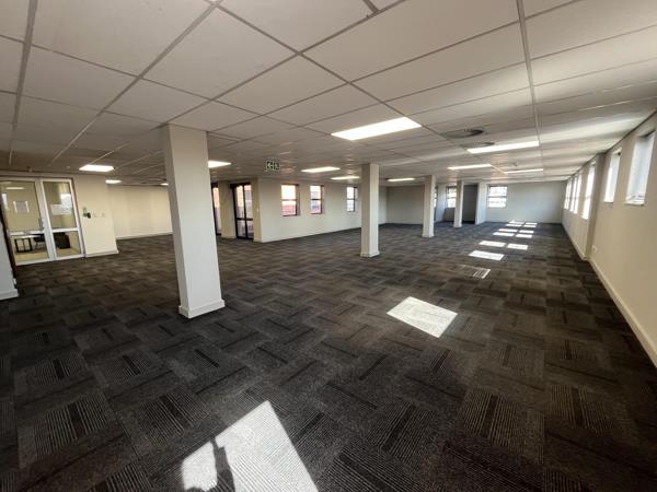 316.4 m² Commercial space