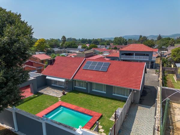 4 Bedroom House