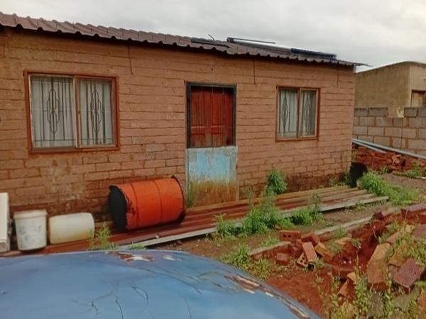 1 Bedroom House