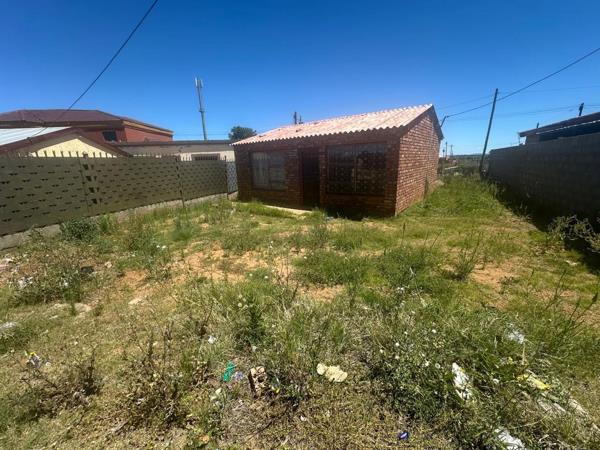 2 Bedroom House