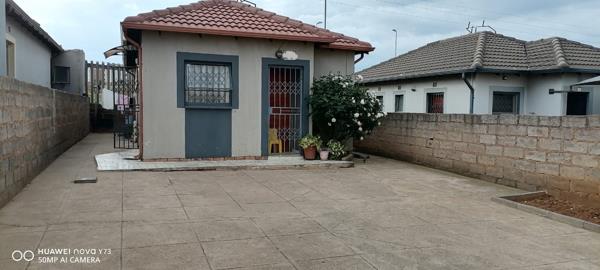 2 Bedroom House