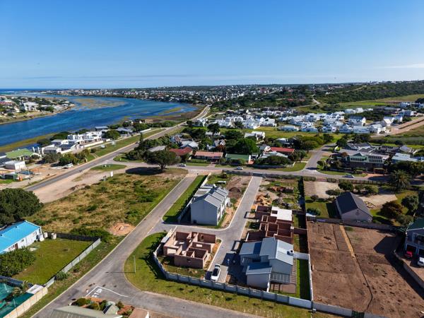 4 317 m² Land