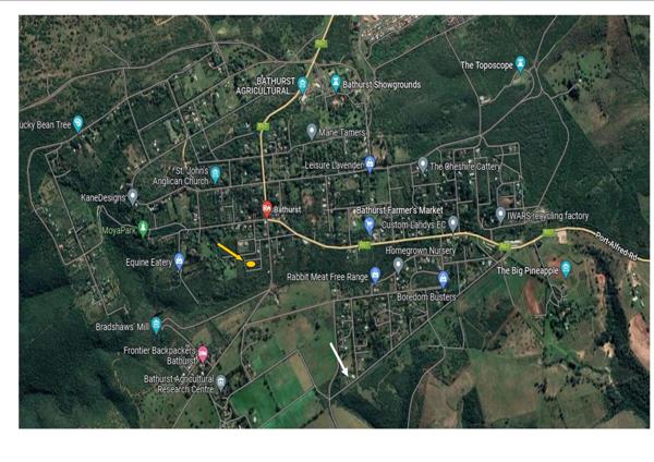 1 561 m² Land