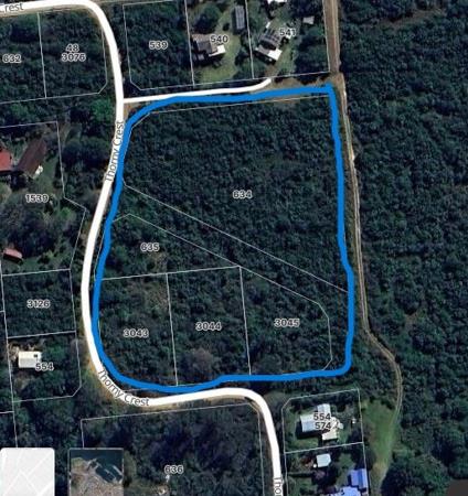 1 561 m² Land