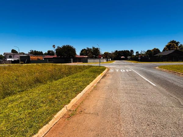6 810 m² Land