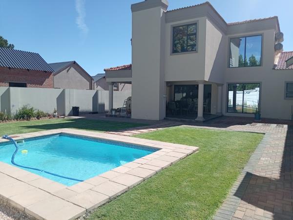 5 Bedroom House
