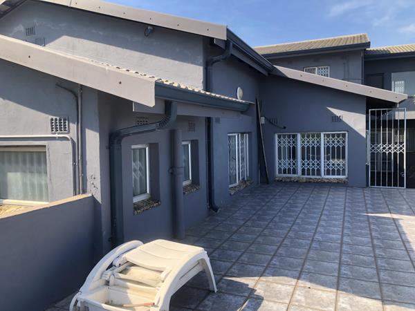 4 Bedroom Apartment