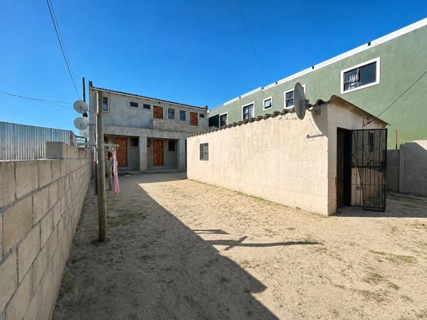 1 Bedroom House