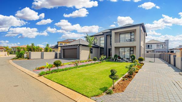 5 Bedroom House
