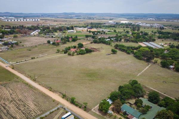21 861 ha Farm