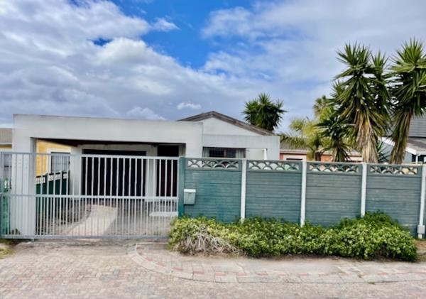 2 Bedroom House